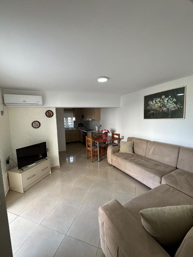 Apartament Mero Saranda